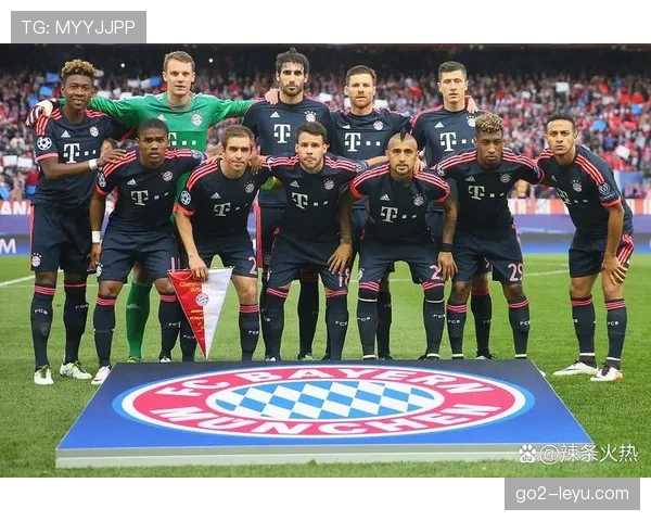 米兰德比战火重燃！AC米兰与国际米兰上演意甲巅峰对决