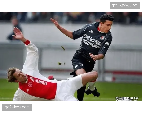 欧协联决赛门票销售火爆，球迷热情高涨显示赛事关注度持续提升