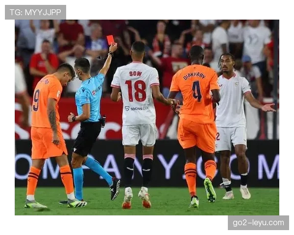 水晶宫对阵阿森纳：近期交锋走势与当前赛季表现分析