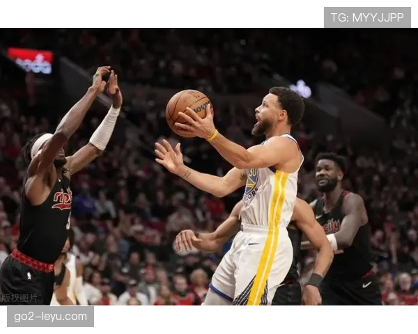 拉贾·朗多无球跑动提升篮网组织效率显著不同于库里助攻模式